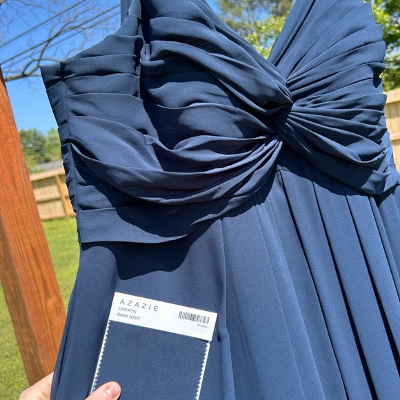 Azazie Dark Navy Chiffon Bridesmaid/Prom/Formal Dress Sleeveless Straps Size 16 - Picture 3 of 12